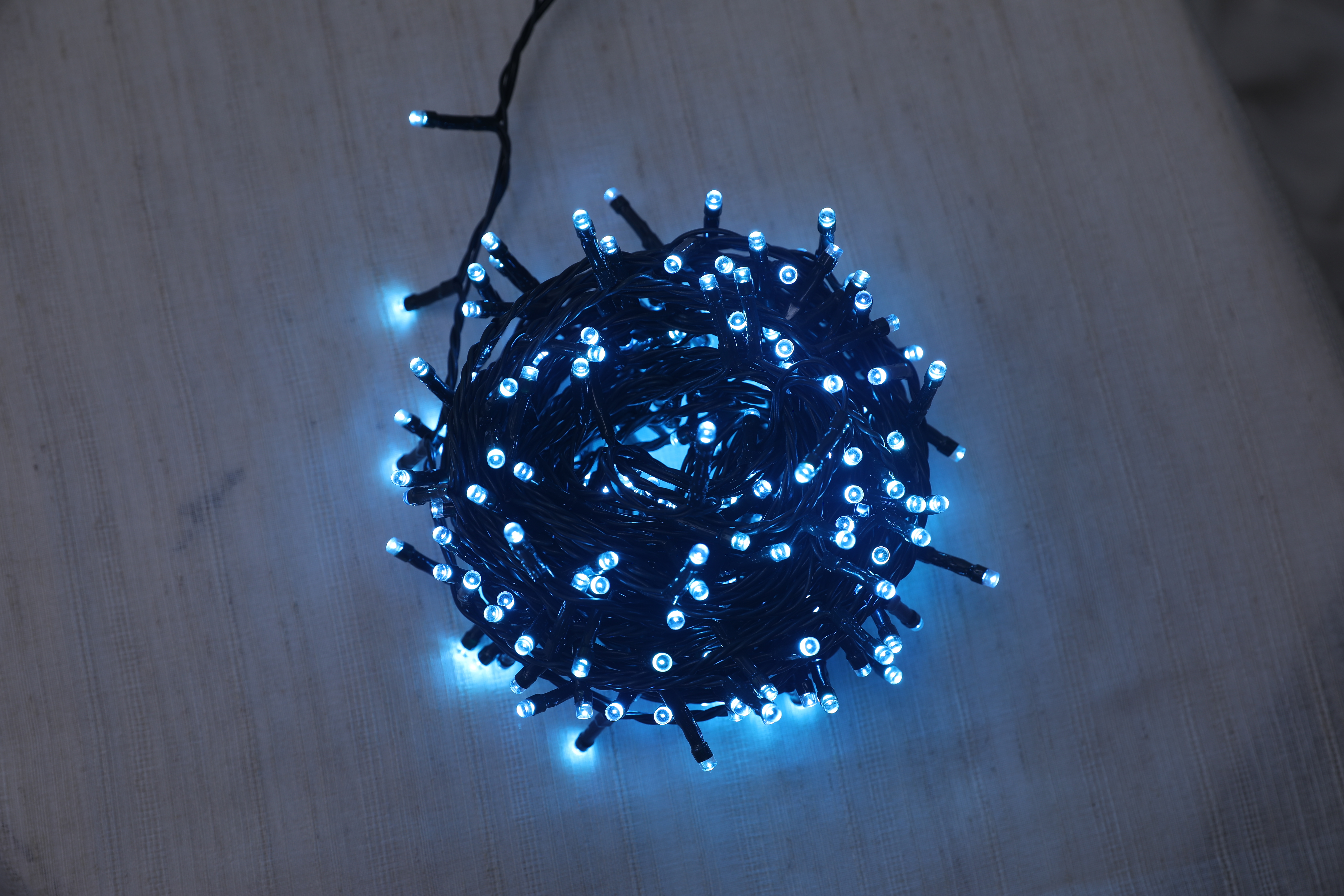 V5灯串墨绿线水蓝