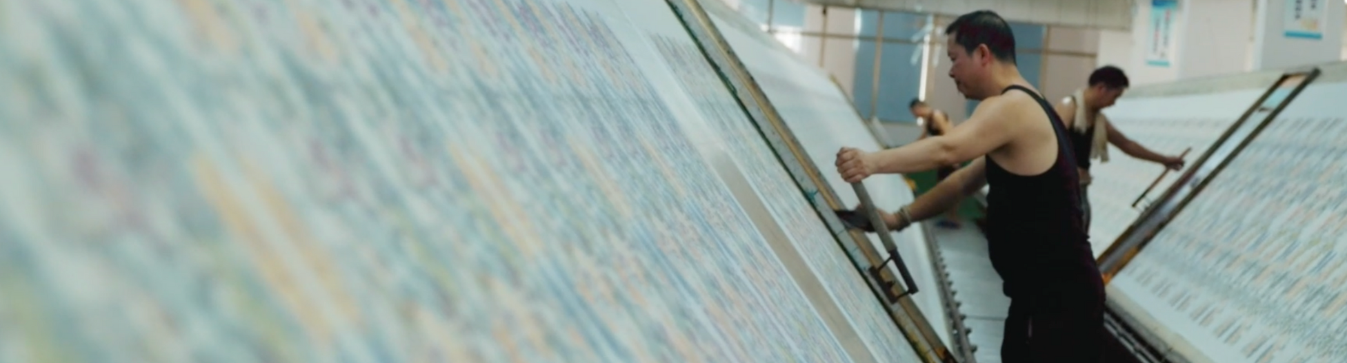 What-Are-Characteristics-of-Silk