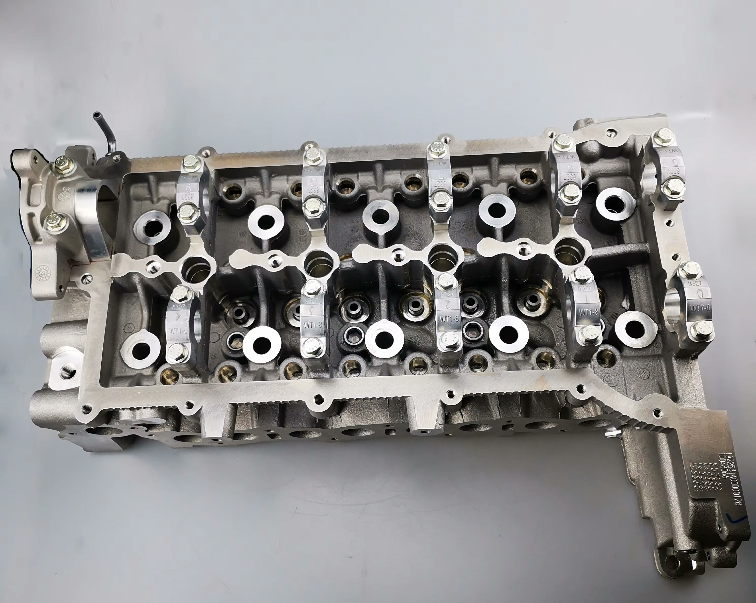 MAXUS-Cylinder-Head~1